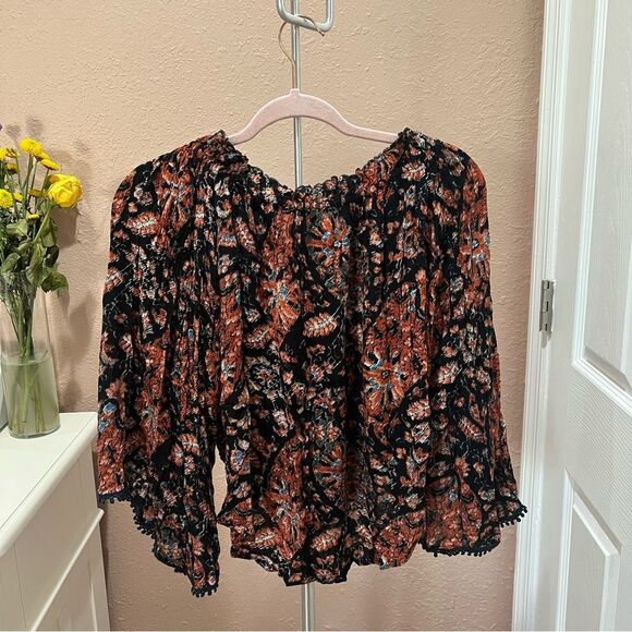 * Abercrombie & Fitch Off Shoulder Top - Picture 4 of 5